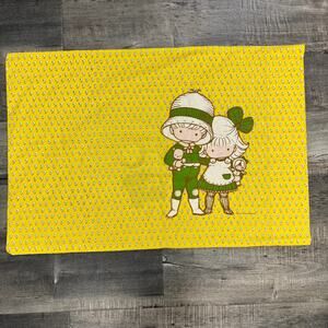 VTG Utica 1973 Joan Walsh Anglund Friends Standard Pillowcase 21 x 31